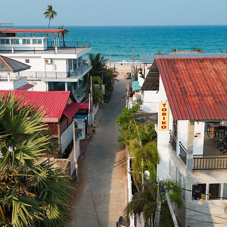 Hotel Tobiko Trincomalee Buitenkant foto